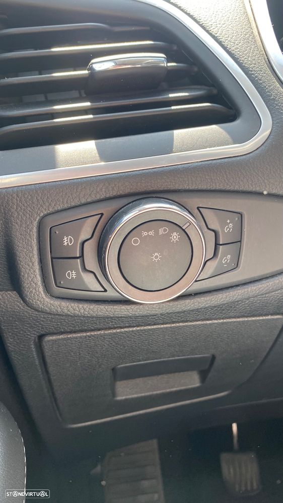 Ford S-Max 2.0 TDCi Titanium - 32