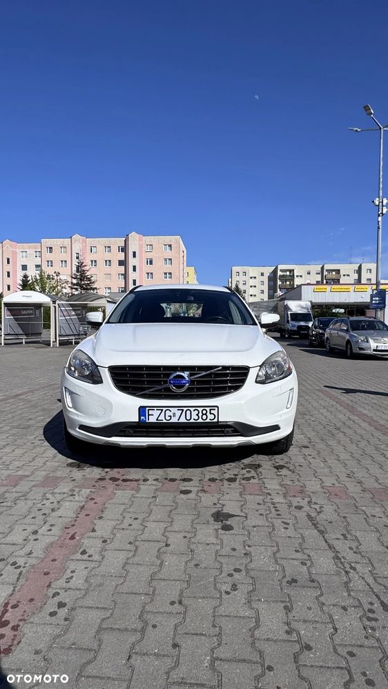 Volvo XC 60 - 2