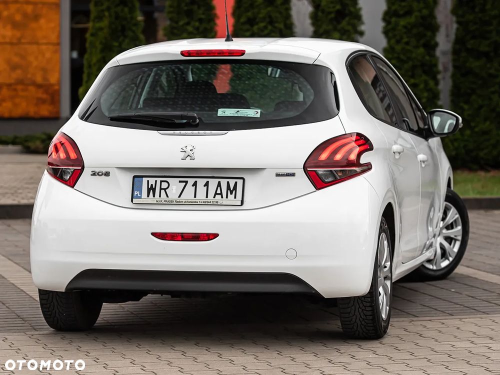 Peugeot 208 1.6 BlueHDi Allure S&S - 12