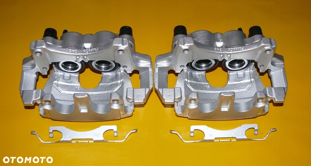 ZACISKI HAMULCOWE JARZMO LEWY PRAWY PRZÓD FORD EDGE II 2 345/32mm 14-21r. - 5