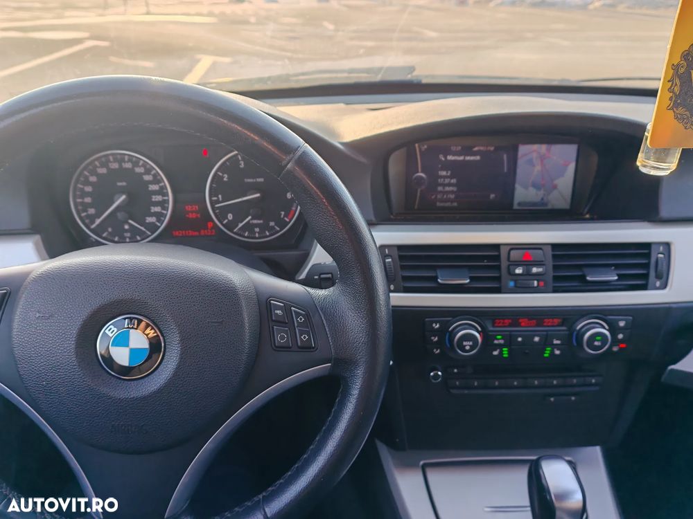 BMW Seria 3 318i Aut. Edition Sport - 9