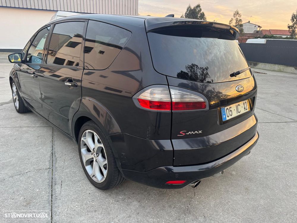 Ford S-Max - 10