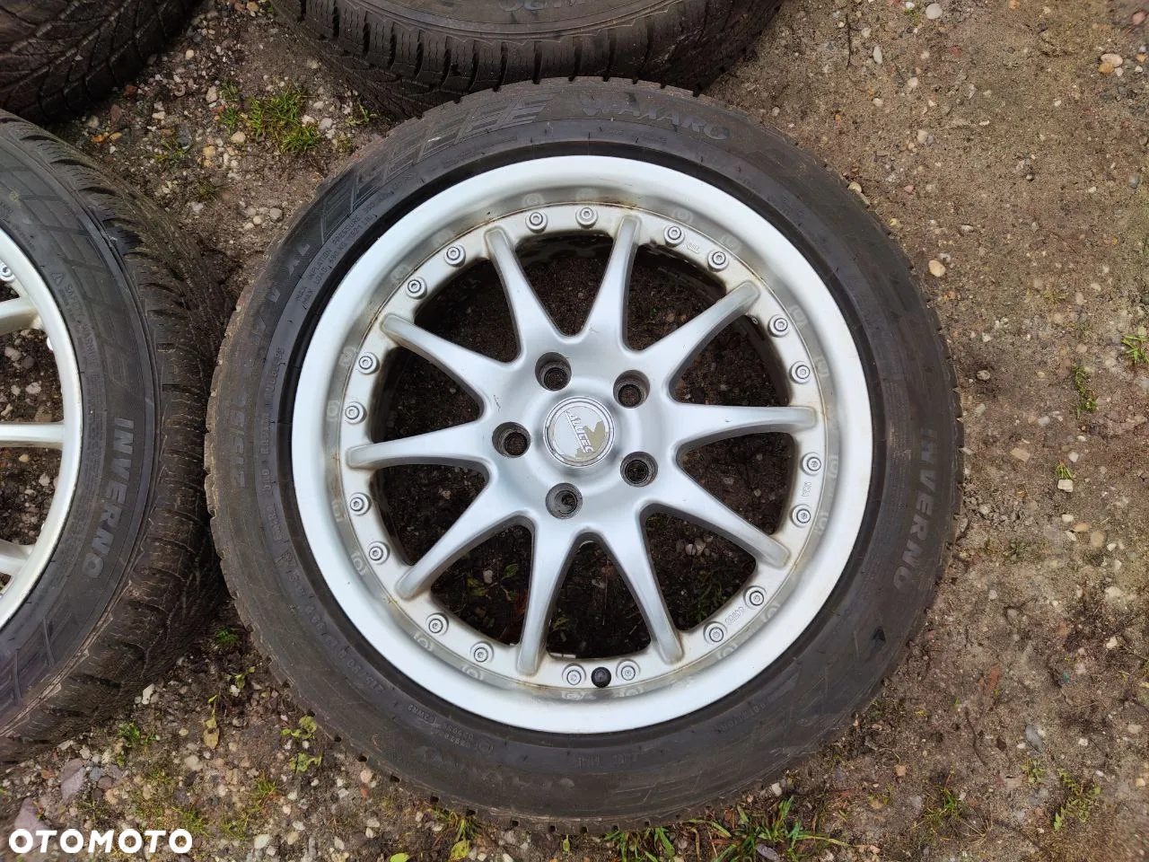 Felgi aluminiowe z oponami zimowymi 215/50 R17 - 5
