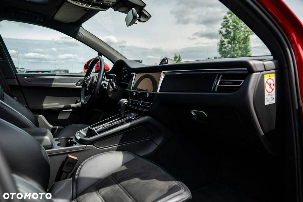 Porsche Macan GTS - 22