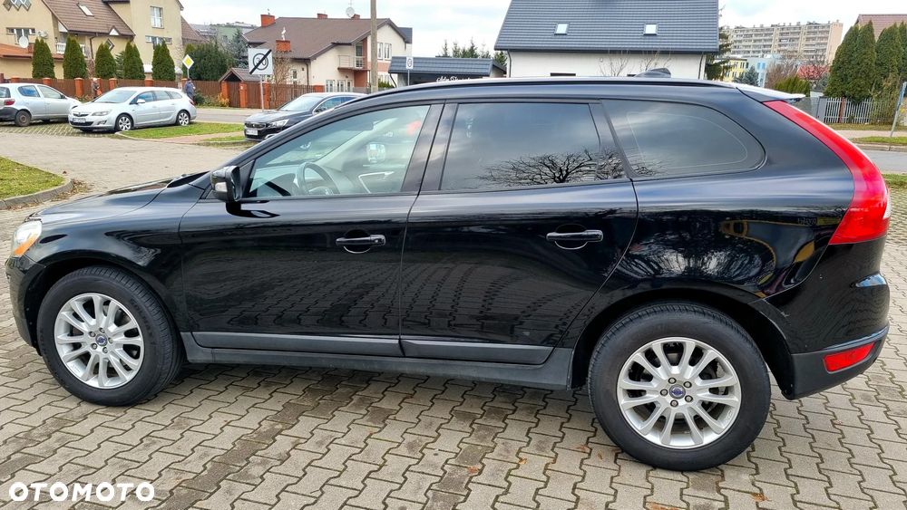Volvo XC 60 D3 Momentum - 9