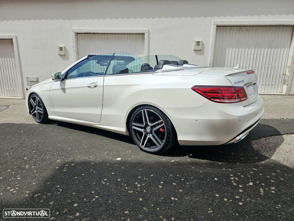 Mercedes-Benz E 220 - 11