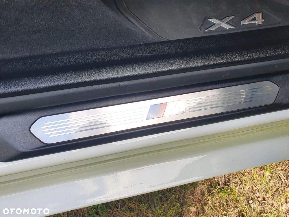 BMW X4 xDrive30i xLine - 12