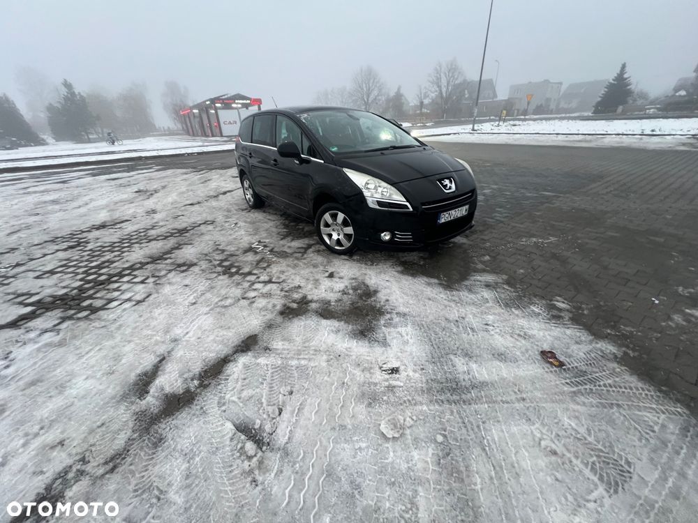 Peugeot 5008 - 2