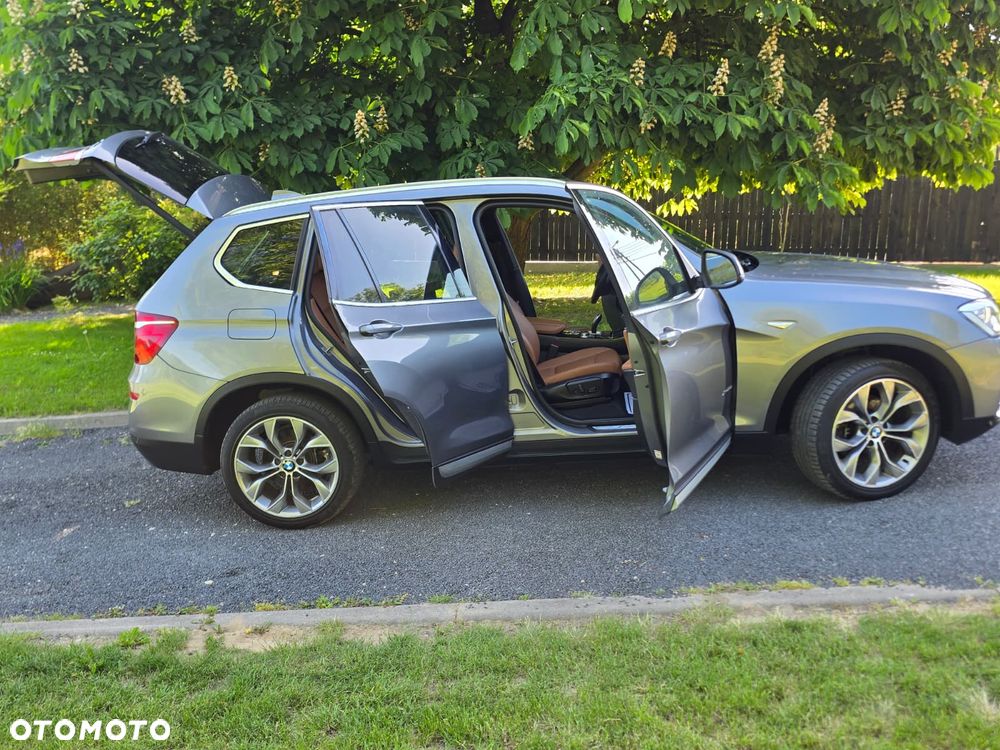BMW X3 xDrive28i Sport-Aut xLine - 3