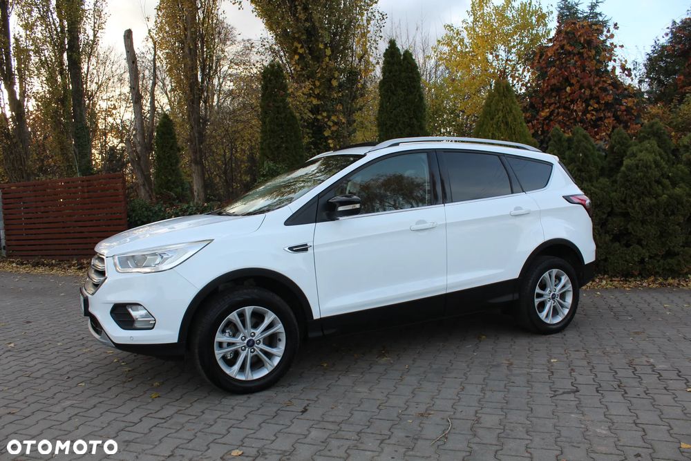 Ford Kuga 1.5 EcoBoost FWD Titanium ASS - 4