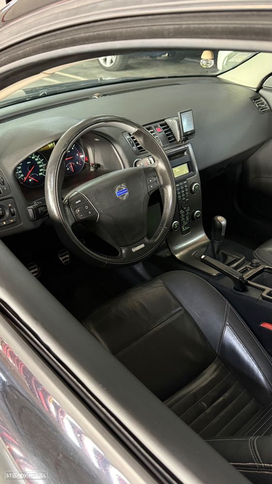 Volvo C30 1.6 D2 R-Design Start/Stop — fotografia 15