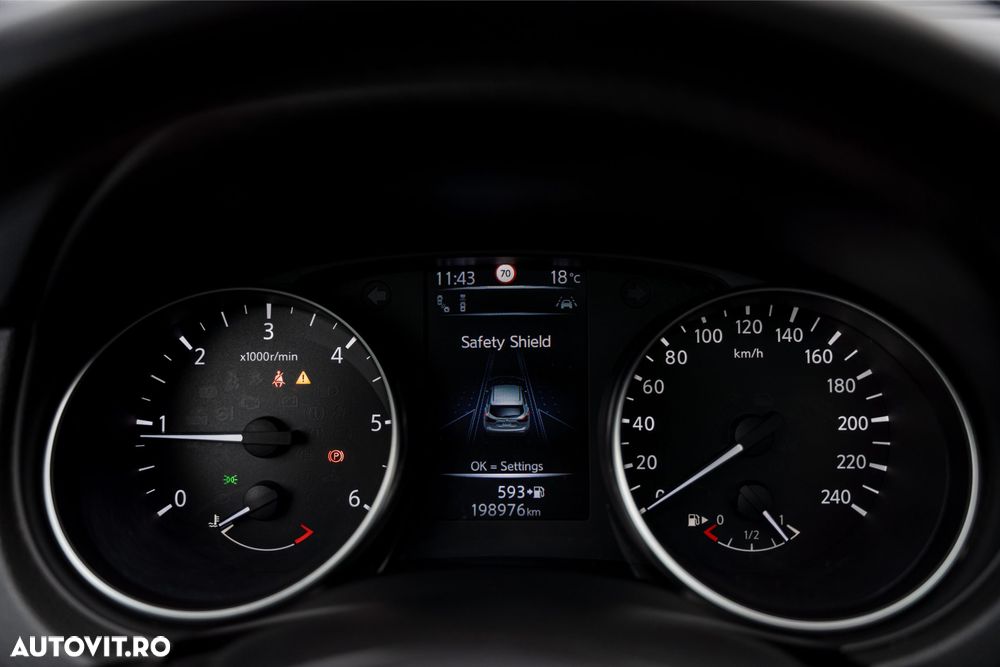 Nissan Qashqai 1.5 DCI TEKNA+ - 25