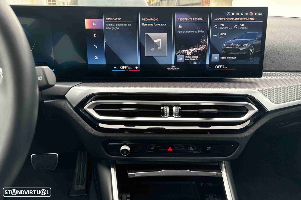 BMW 320 e Touring Pack Desportivo M Auto - 6