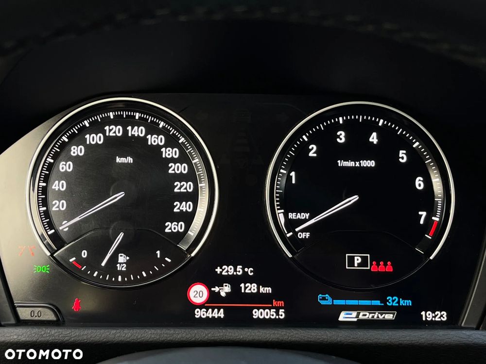 BMW X1 xDrive25e Advantage - 21