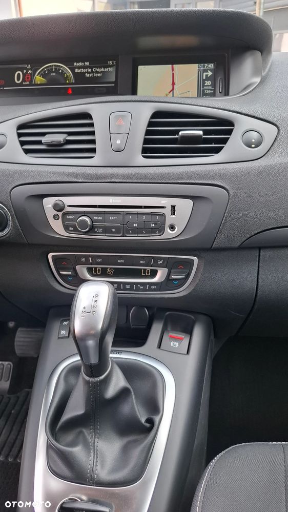 Renault Grand Scenic dCi 110 EDC LIMITED - 21