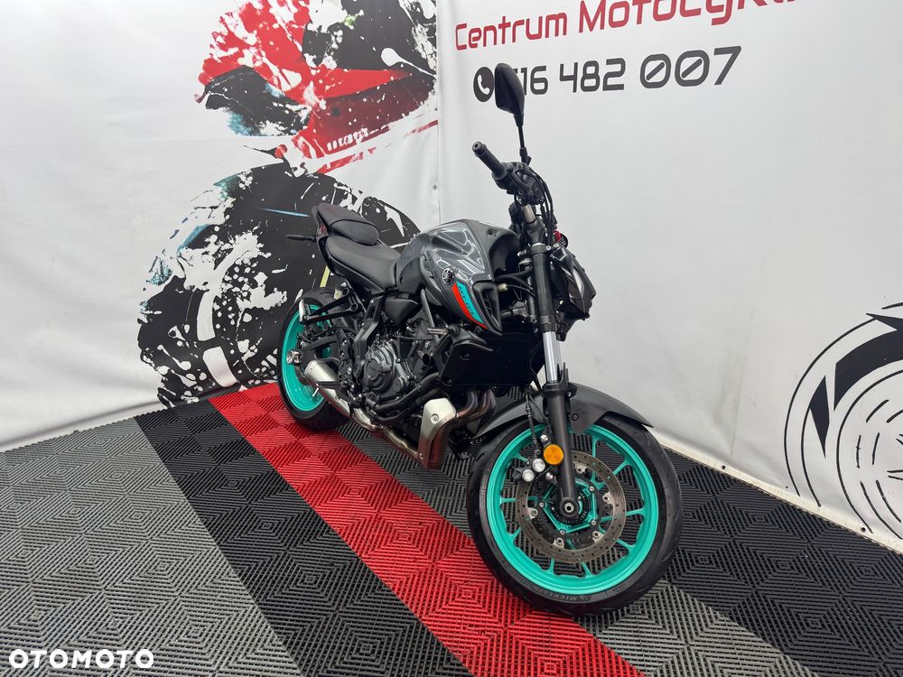 Yamaha MT - 4