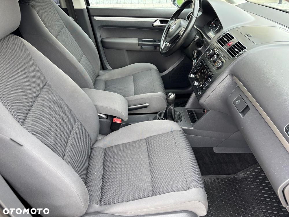 Volkswagen Touran 1.6 TDI DPF Life - 23