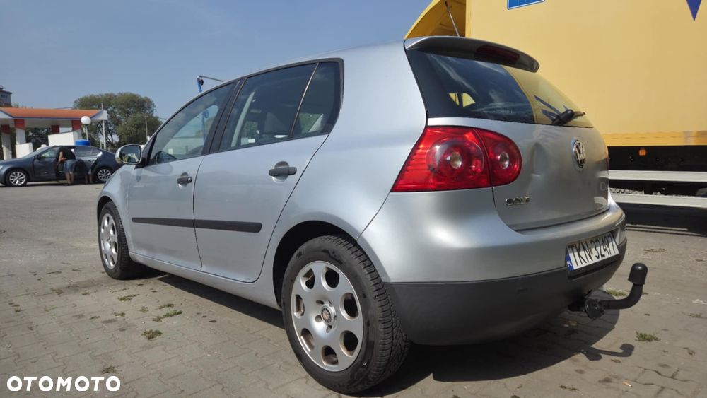 Volkswagen Golf - 4