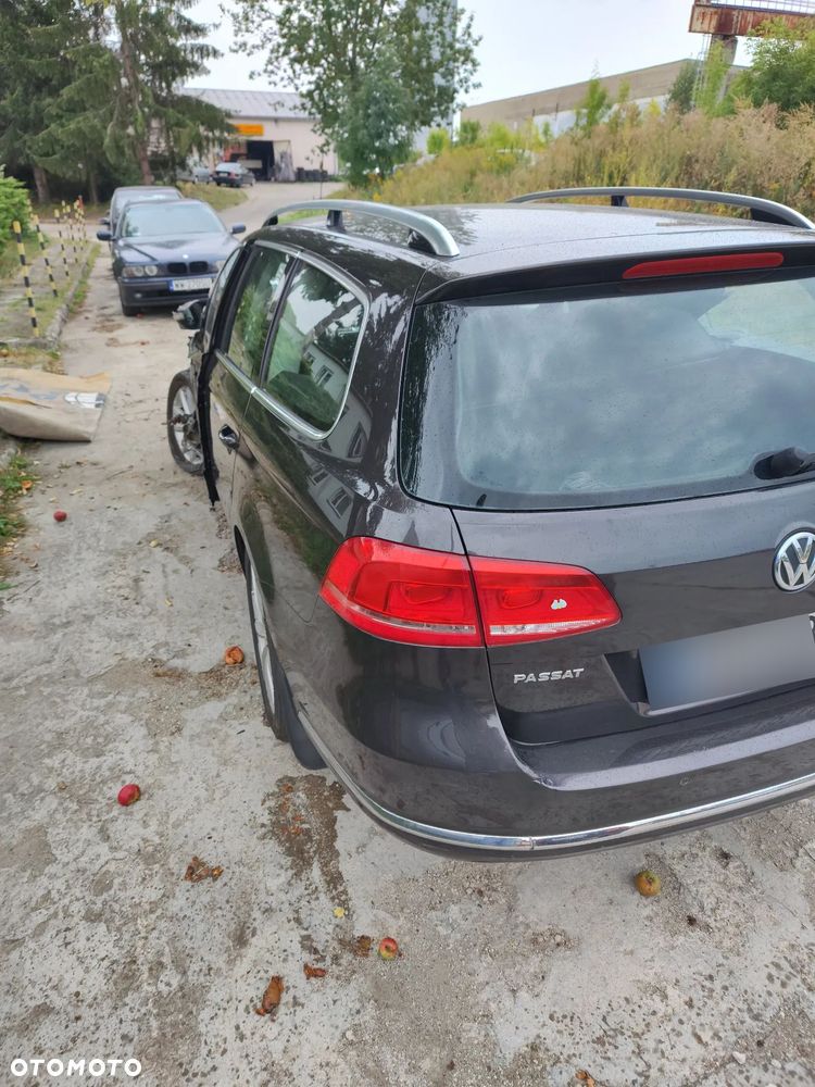Volkswagen Passat 2.0 TDI DPF Comfortline - 5