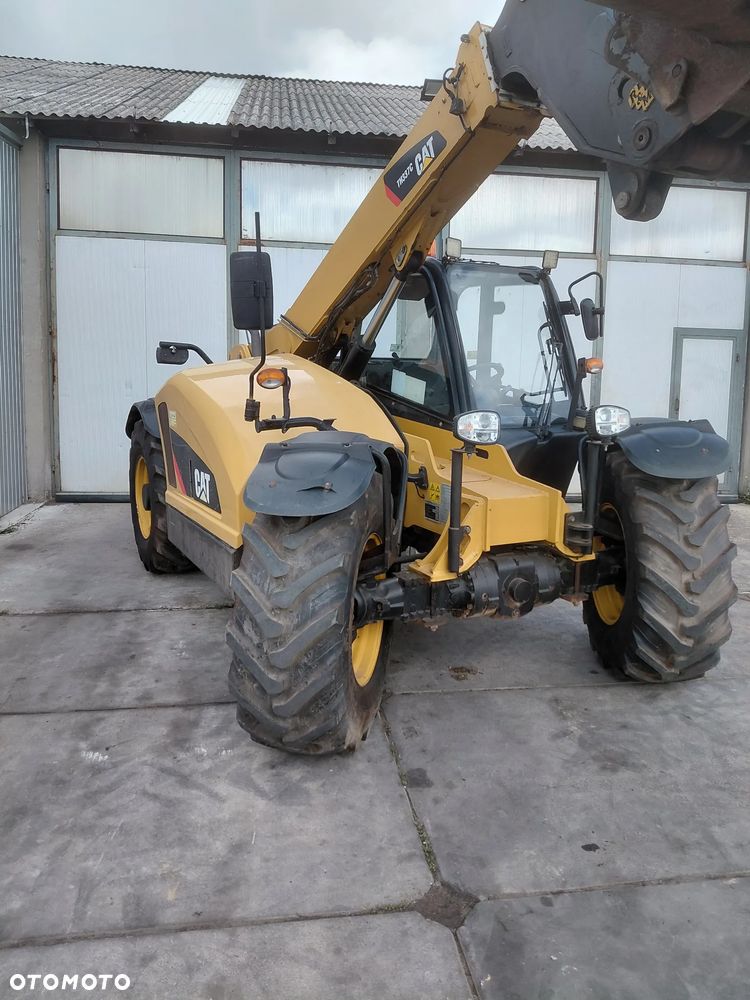 Caterpillar TH337C - 5