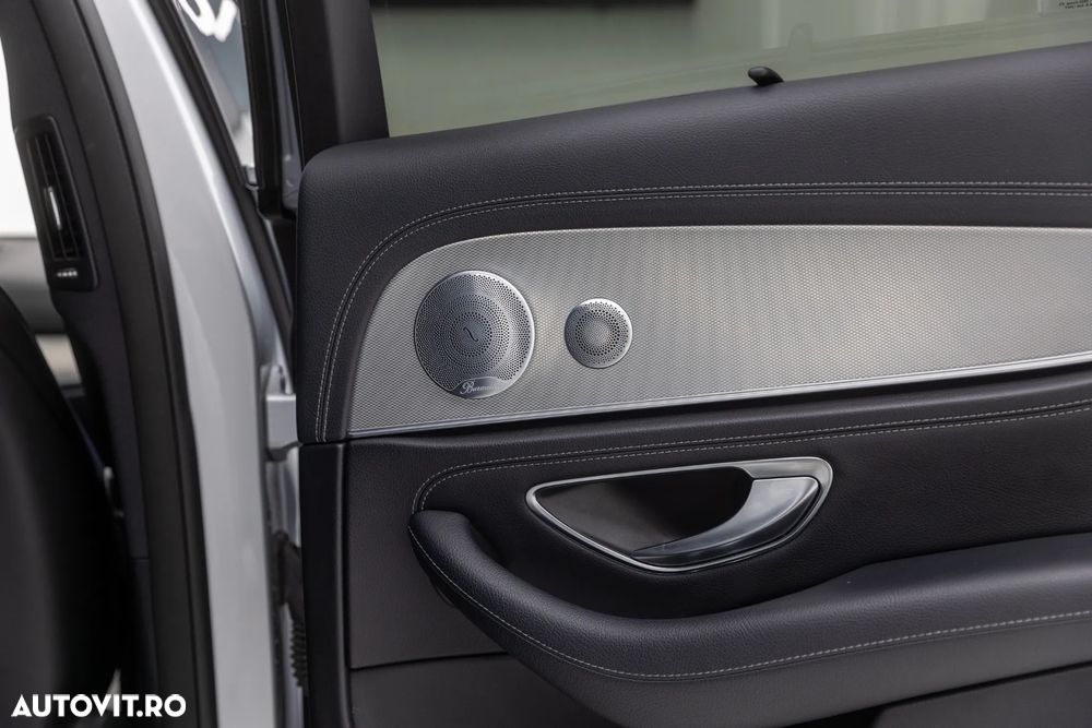 Mercedes-Benz E 220 d 4MATIC Aut. - 13