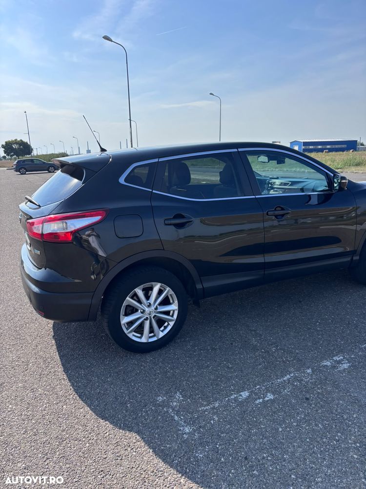 Nissan Qashqai 1.6 DCI Start/Stop N-Connecta - 3