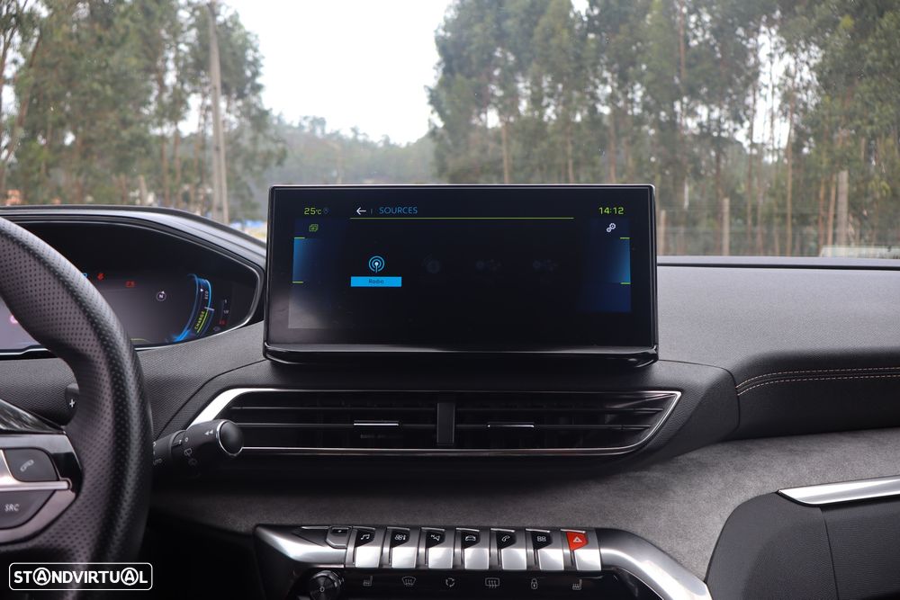 Peugeot 3008 1.6 Hybrid4 GT Line e-EAT8 - 25