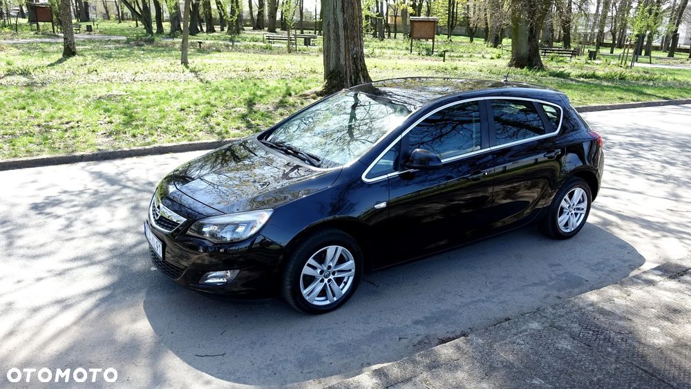 Opel Astra 1.4 Turbo Sport - 26