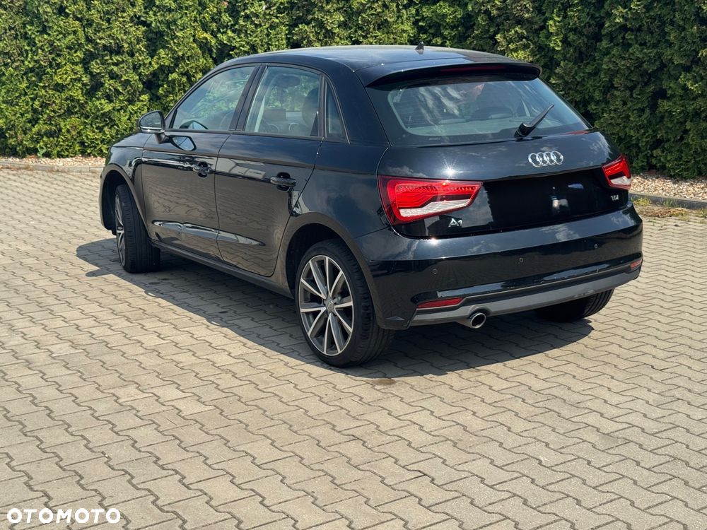 Audi A1 Sportback 1.6 TDI - 5