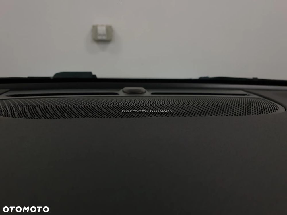 Volvo XC 40 D3 SCR R-Design - 30