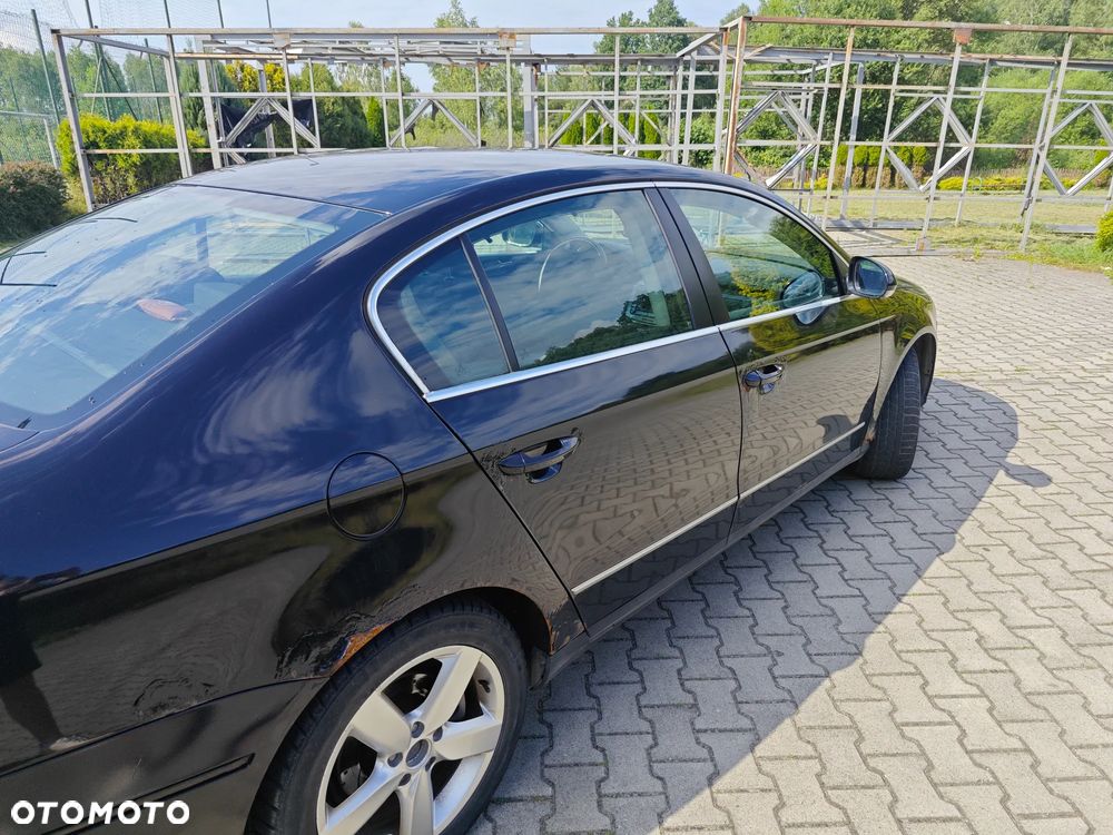 Volkswagen Passat 2.0 TDI DPF Comfortline - 2