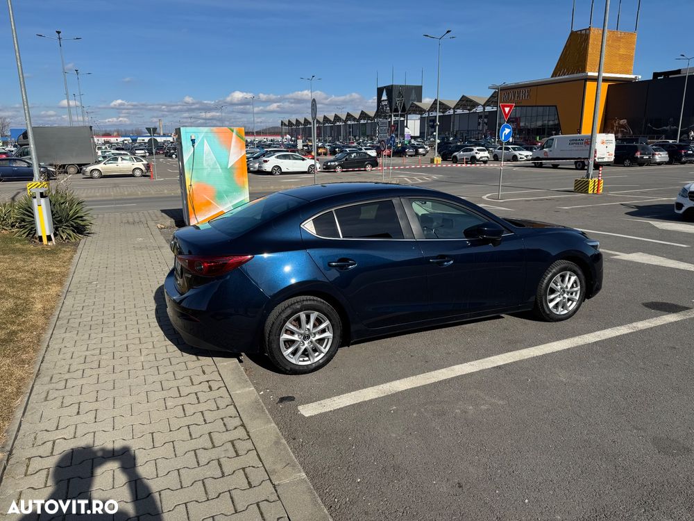 Mazda 3 G120 Attraction - 4