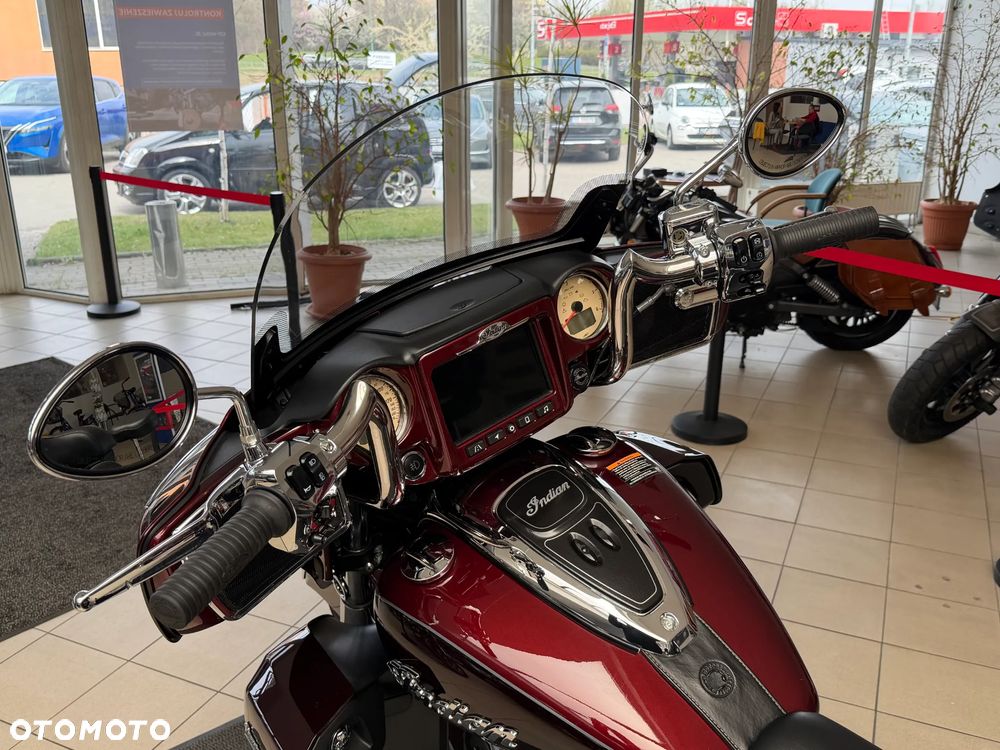 Indian Roadmaster - 22