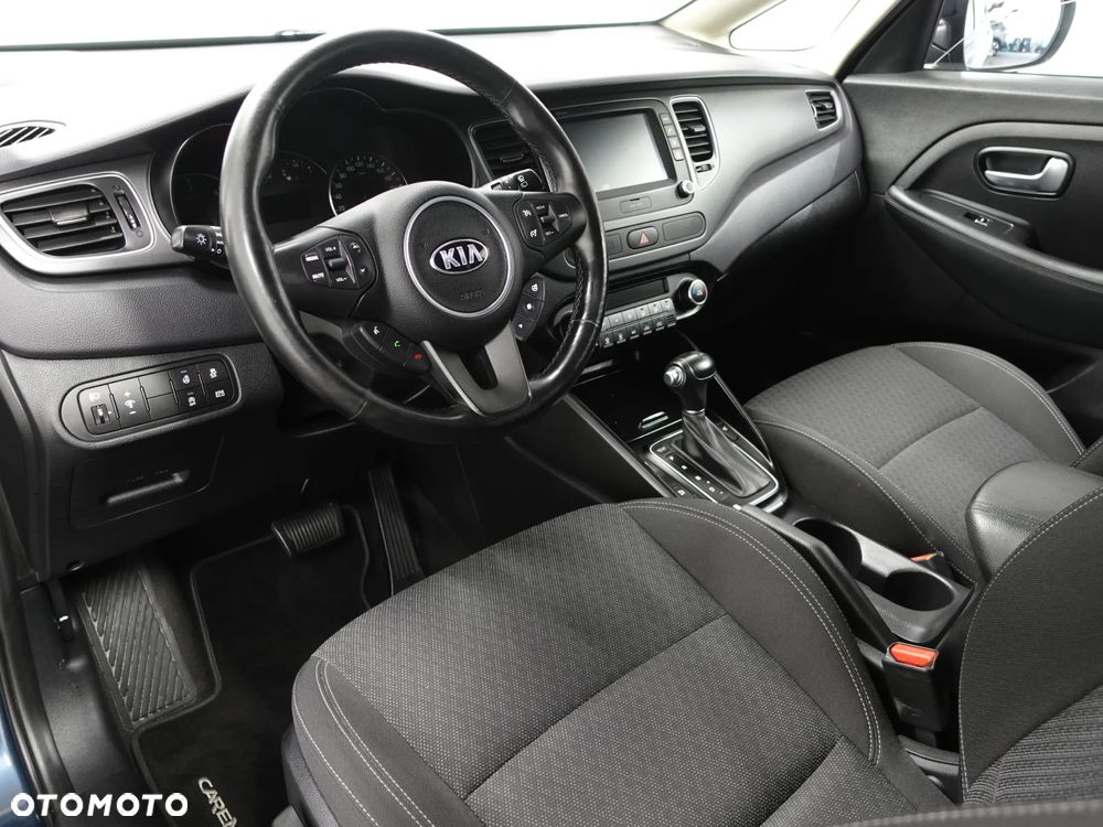 Kia Carens 1.7 CRDi 141 ISG Vision - 18