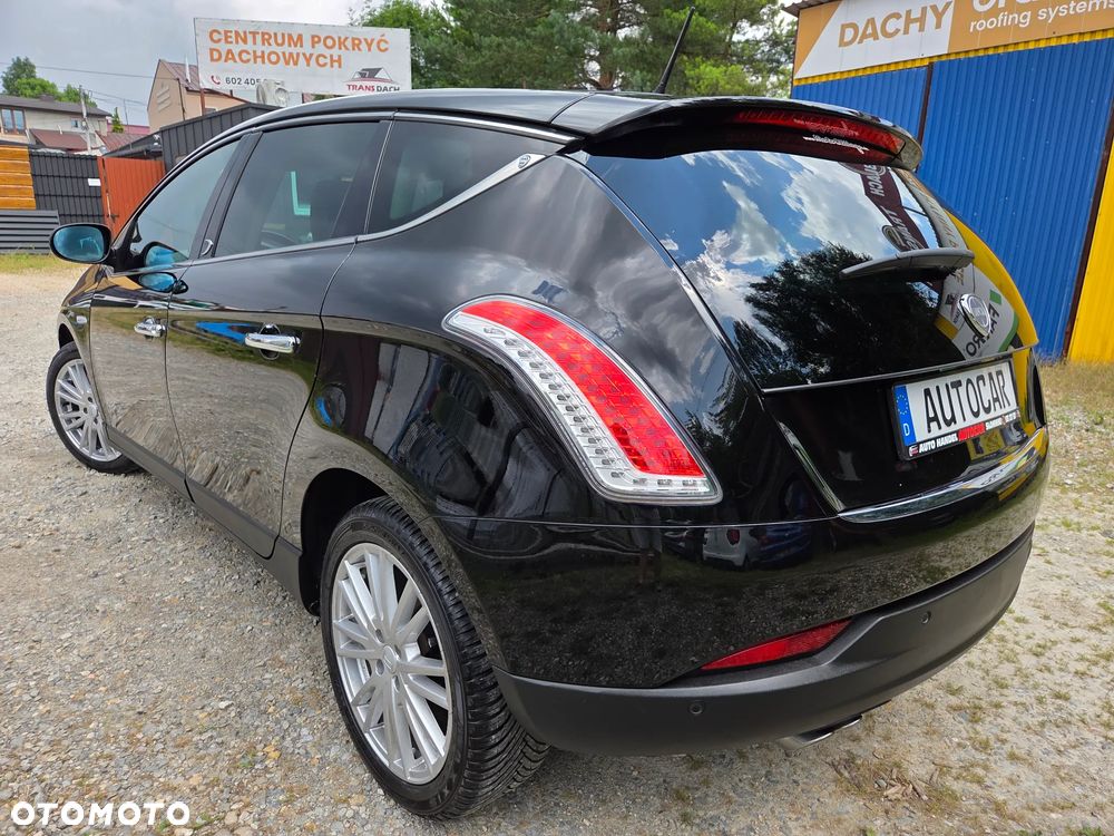 Lancia Delta 1.4 MultiAir 16v Gold - 14