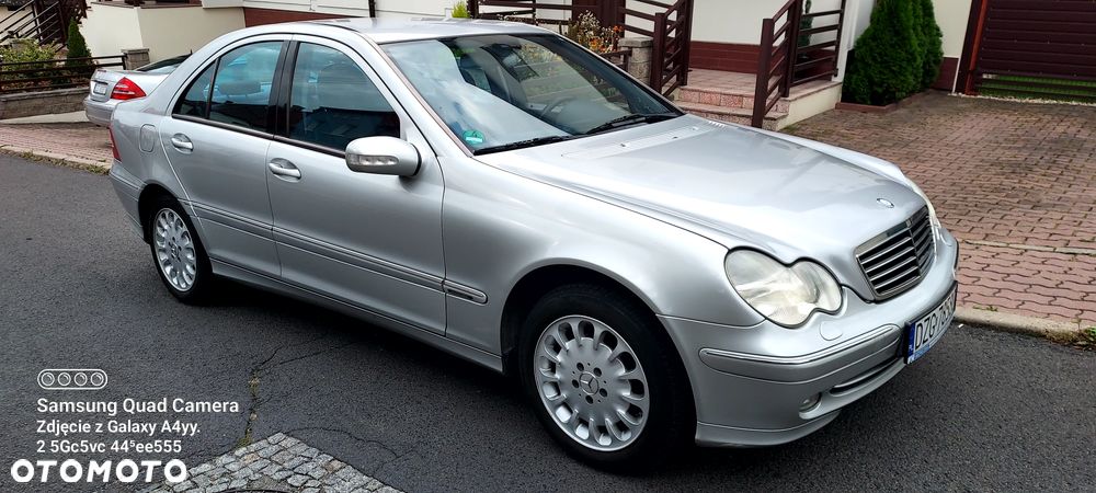 Mercedes-Benz Klasa C 200 Kompressor Avantgarde - 4