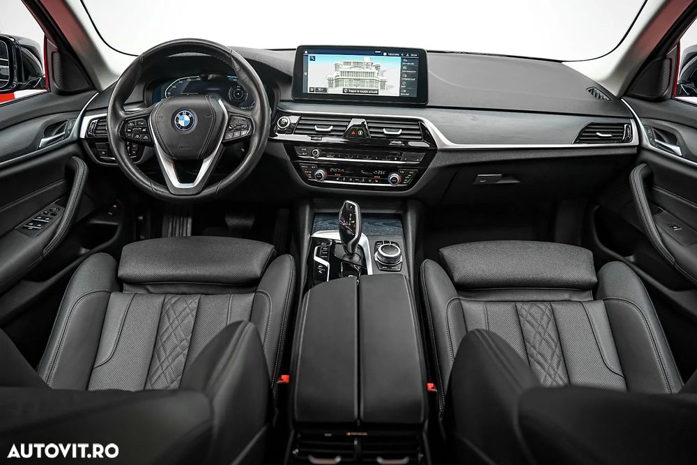 BMW Seria 5 530e Aut. - 2