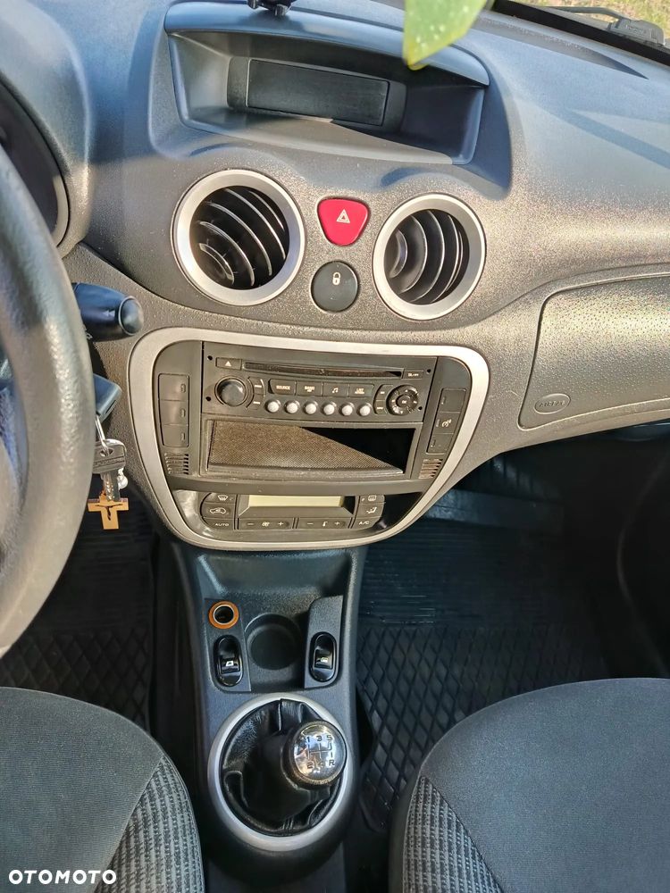 Citroën C3 1.4 HDi Exclusive - 10