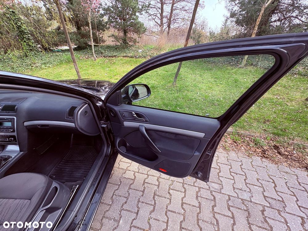 Skoda Octavia 2.0 TDI Elegance - 9