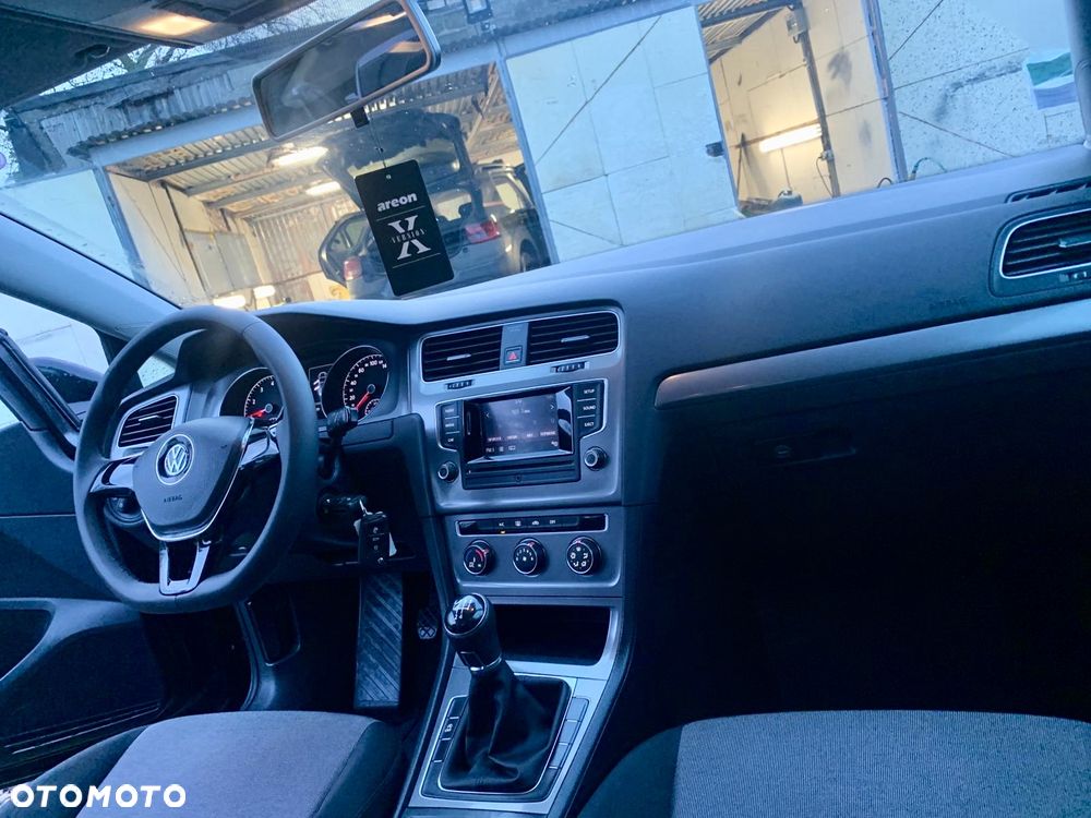 Volkswagen Golf 1.2 TSI BMT Trendline - 13