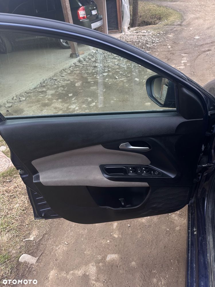 Fiat Tipo 1.6 MultiJet 16v Lounge - 28