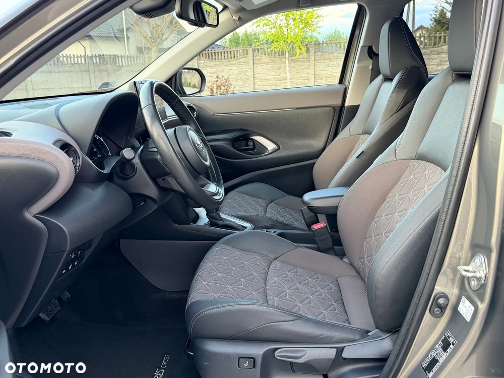 Toyota Yaris Cross Hybrid 1.5 Executive - 5