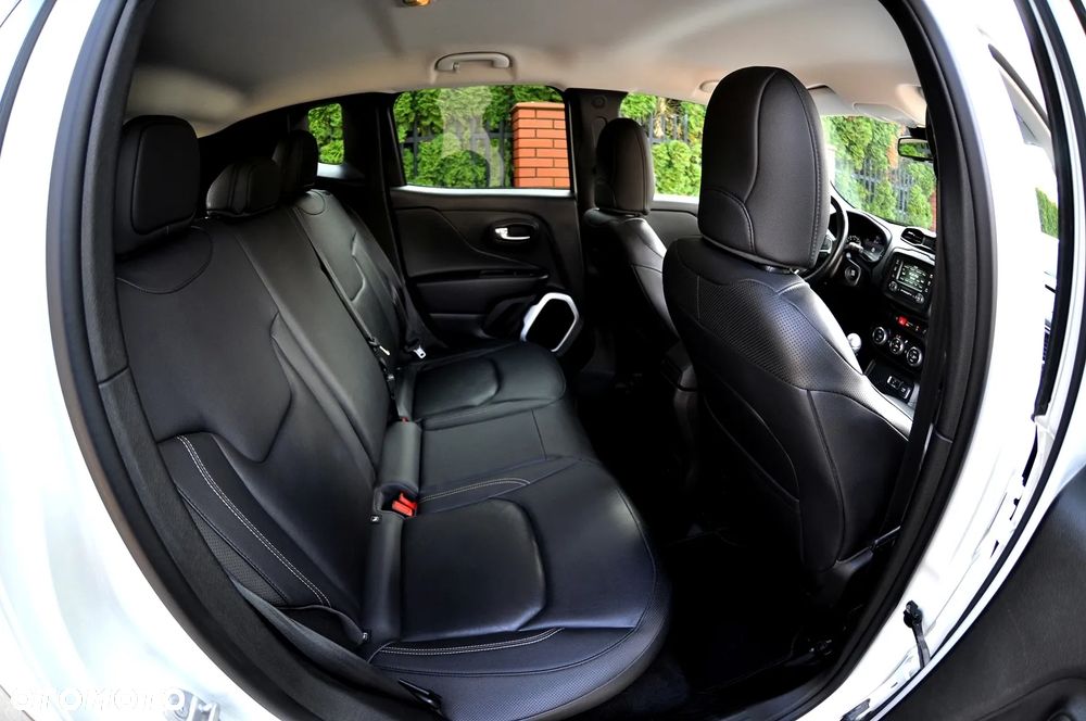 Jeep Renegade 1.4 MultiAir Limited FWD S&S - 25