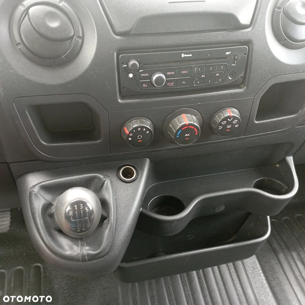 Renault Master - 11