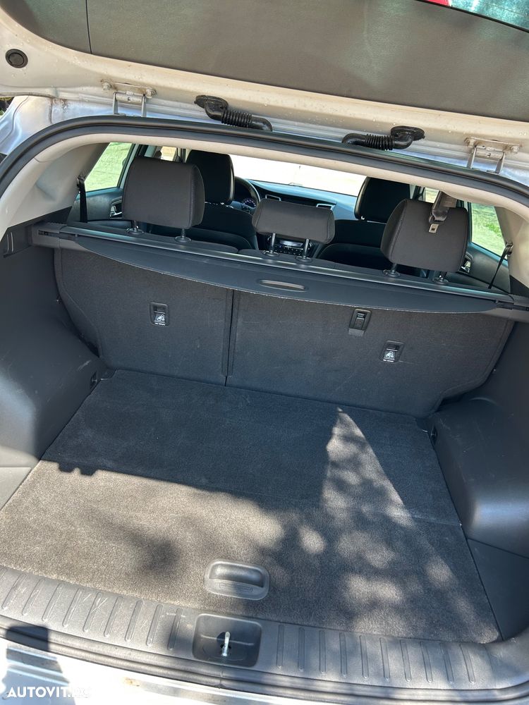 Hyundai Tucson 2.0 CRDI 4WD Premium - 8