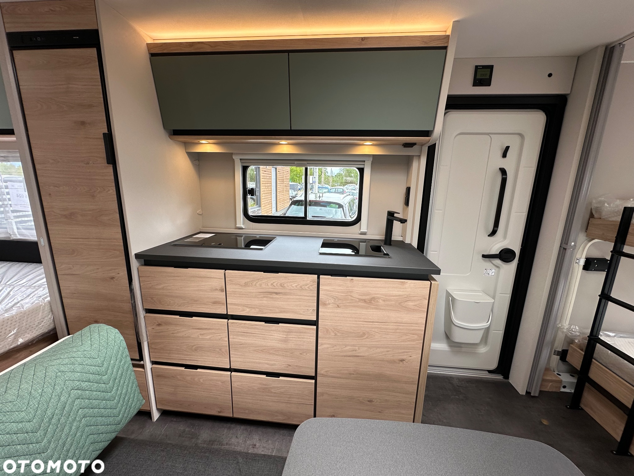 Dethleffs Camper 530 FSK - 12