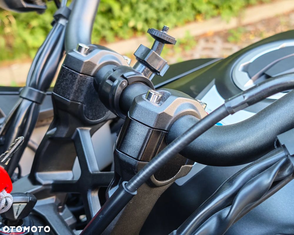 Kawasaki Versys 1000 - 16