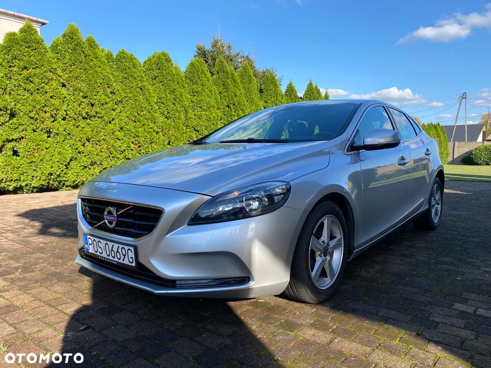 Volvo V40 D2 Kinetic - 1