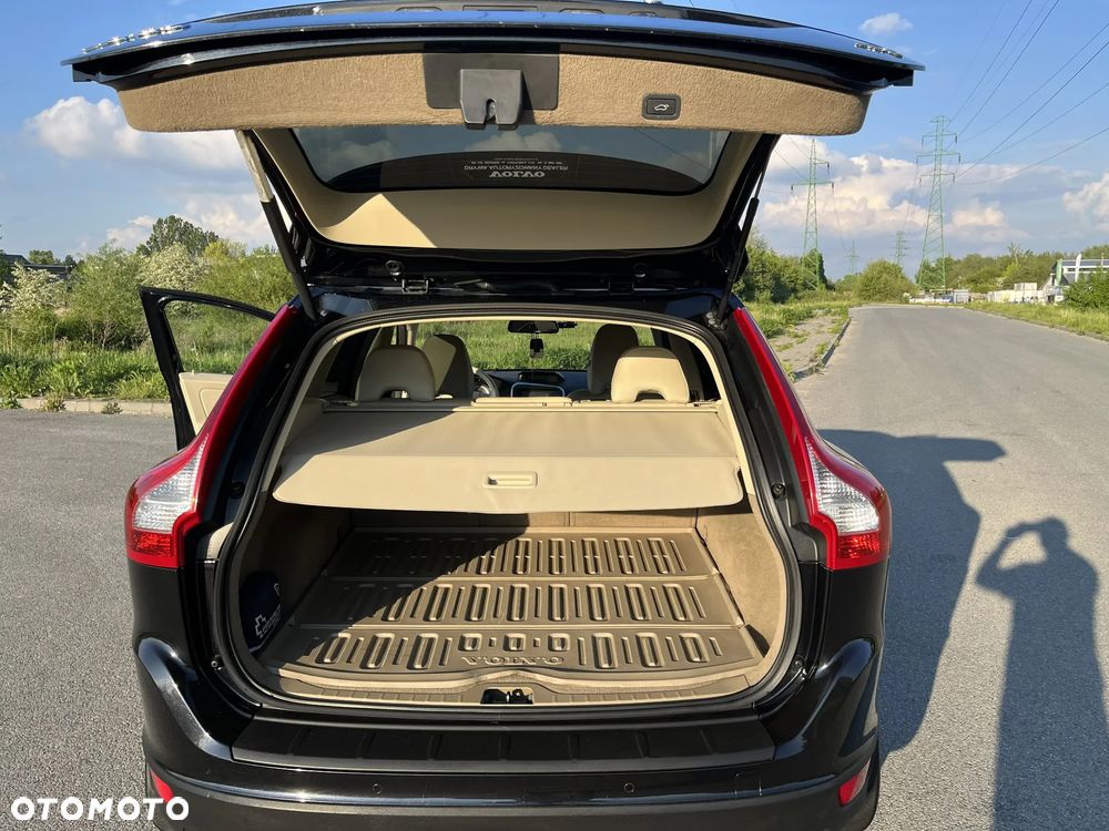 Volvo XC 60 - 18