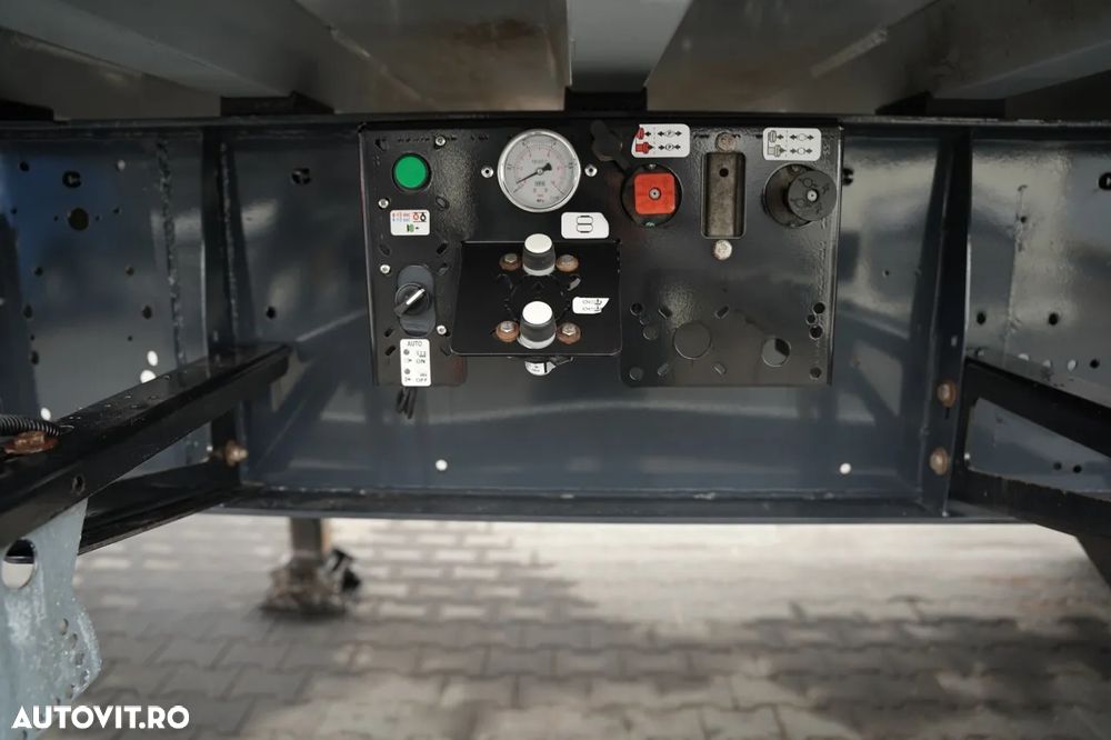 Wielton / SEMIREMORCĂ BASCULANTĂ - 46 m³ / ALUMINIU / AXĂ RIDICABILĂ / AXE SAF / GREUTATE: 6.130 KG / - 16